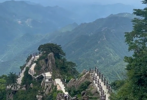 【舒城文旅】夏日避暑來(lái)舒城，森林之旅，讓萬(wàn)佛山滿(mǎn)足你的心愿！